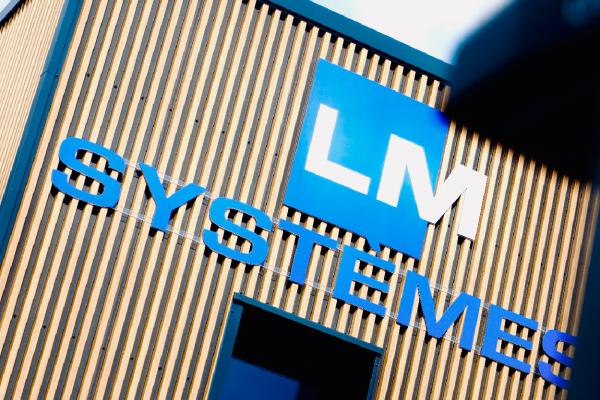 Une nouvelle enseigne pour LM Systèmes à Saint-Avé : un projet qui met en lumière l'importance du local