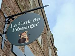 enseigne doube face commerce potence fer forge waroch publicite 01