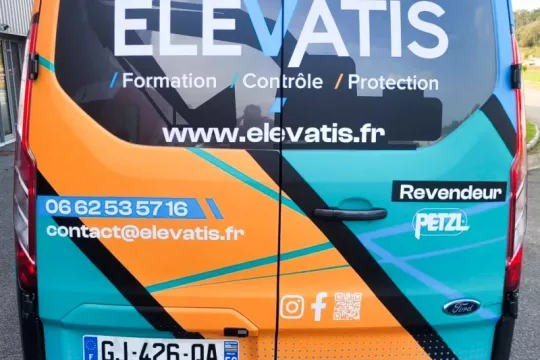 Semi covering à Vannes - 2