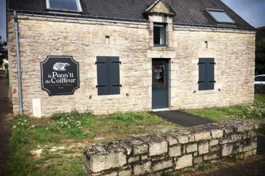 Enseignes panneaux à la forme