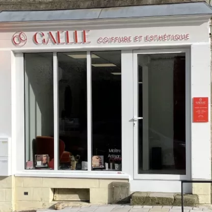Une Enseigne Sur Mesure pour le Salon de Coiffure Gaëlle à Baud