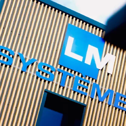 Une nouvelle enseigne pour LM Systèmes à Saint-Avé : un projet qui met en lumière l'importance du local