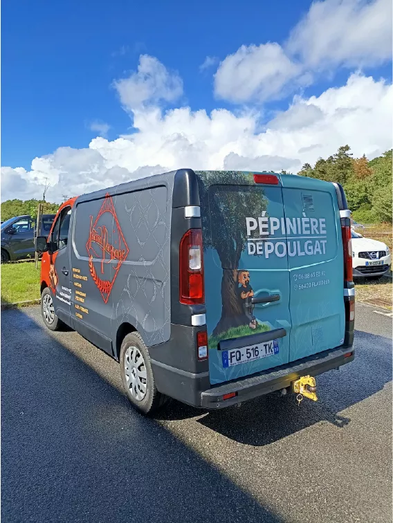 Un total covering avec 2 entreprises différentes