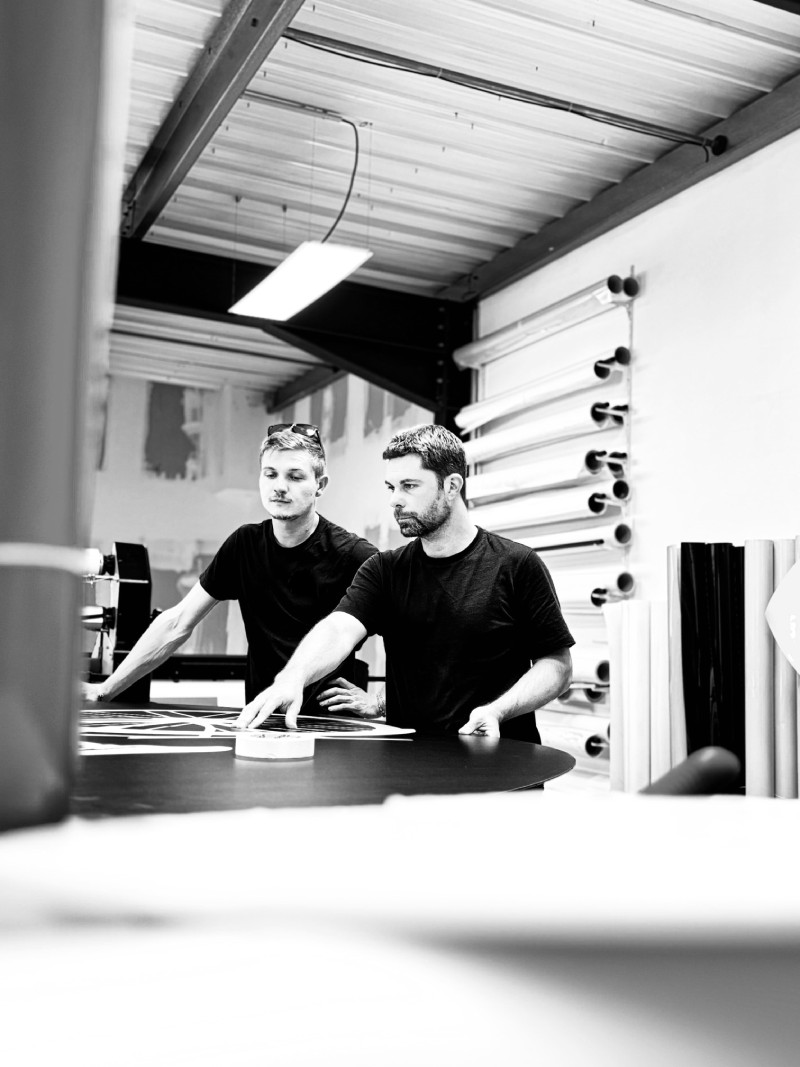 Une Équipe Dynamique et Passionnée à Votre Service